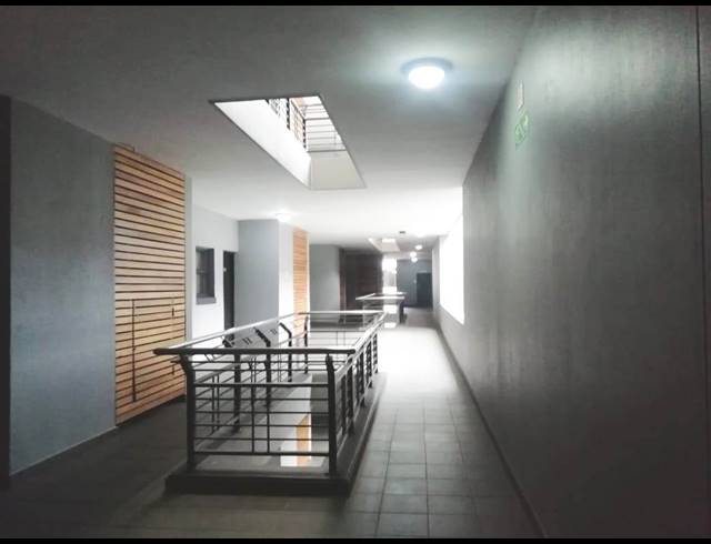 1 BEDROOM APARTMENT FOR SALE IN UMHLANGA RIDGE